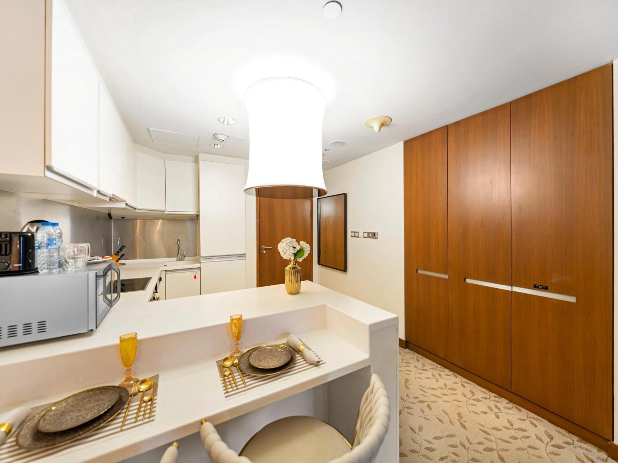 Apartment Velora The Mall Residences Luxe Dubai