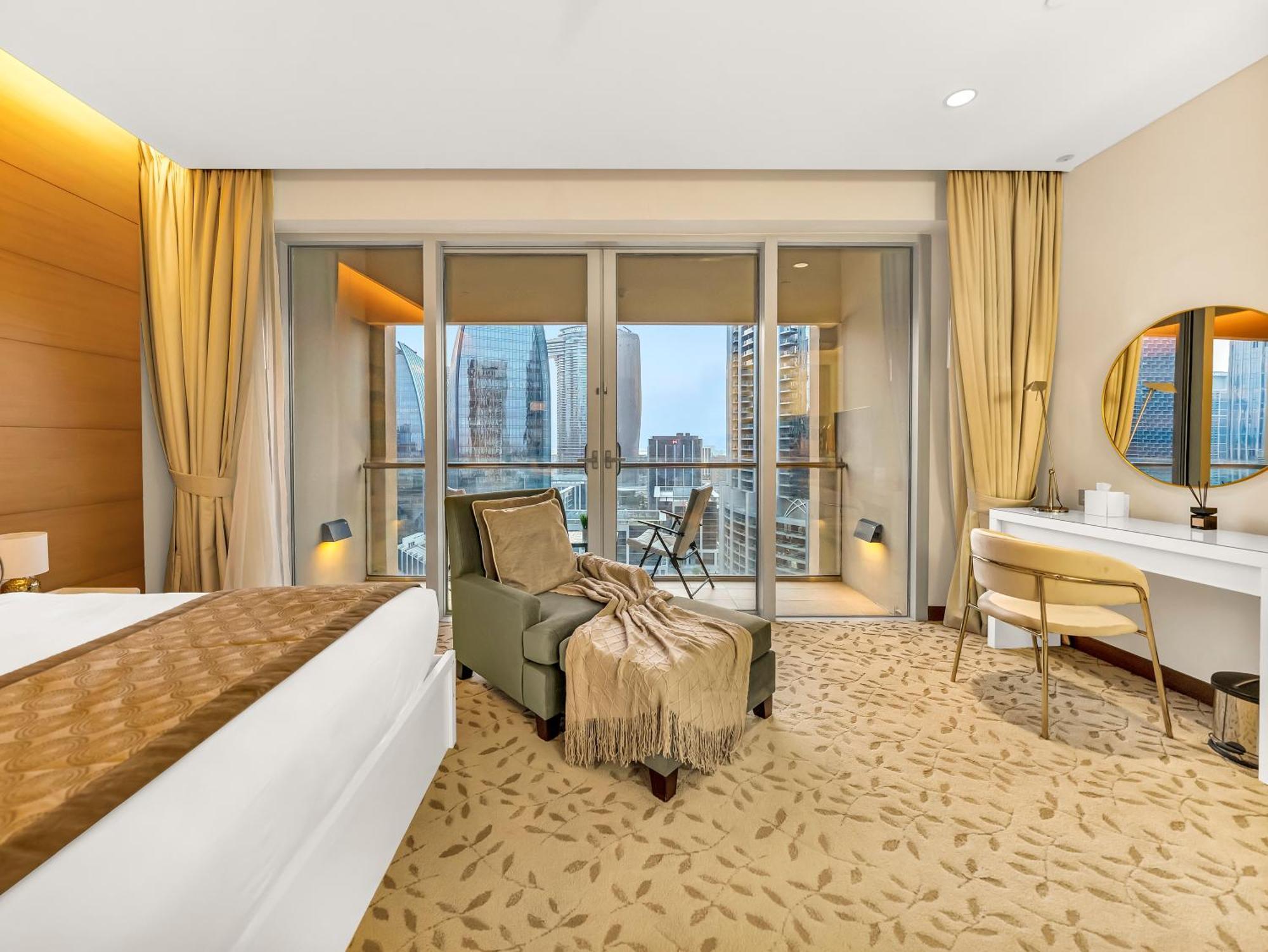 Velora The Mall Residences Luxe *